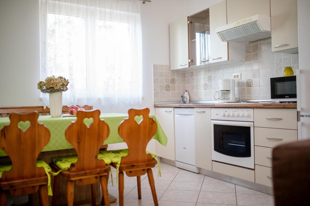 Apartment Marisol Barbat Barbat na Rabu Exterior photo