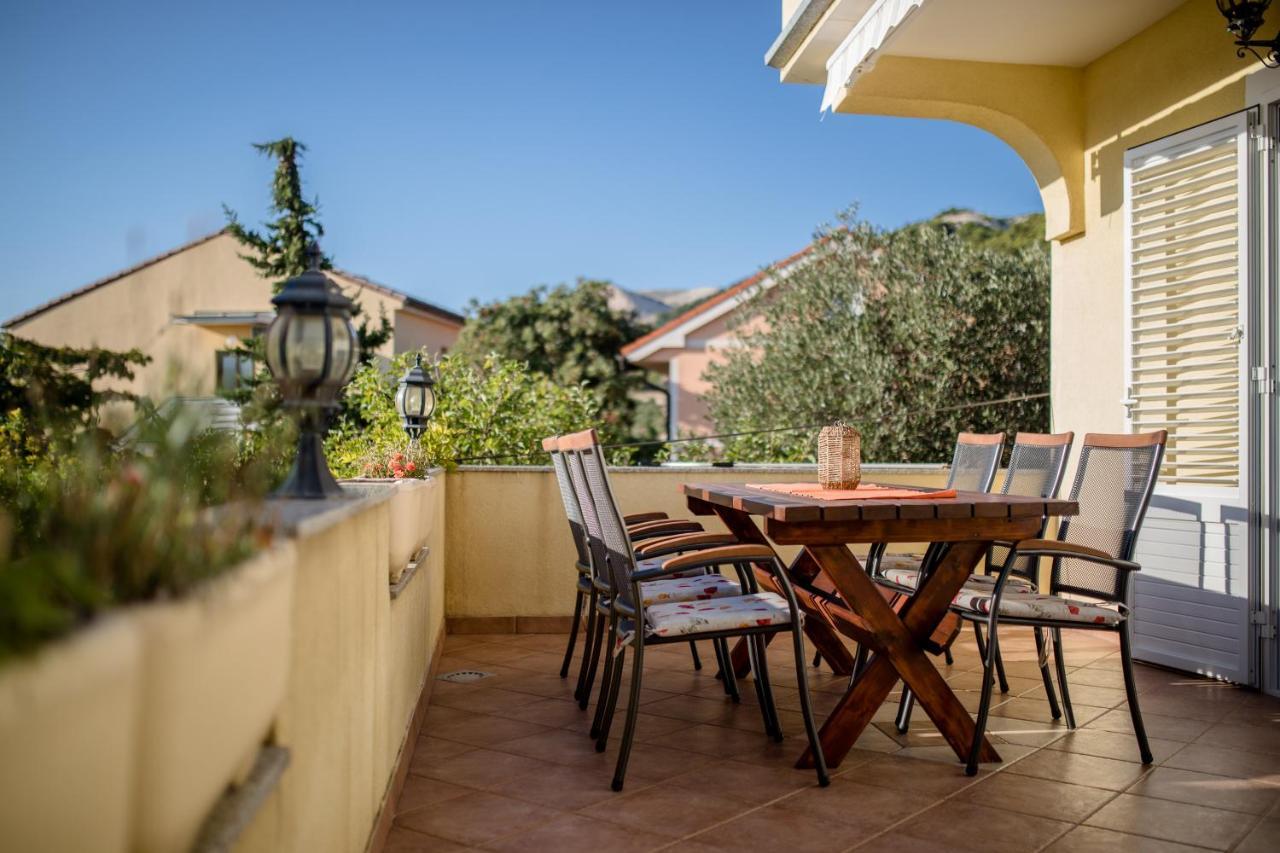 Apartment Marisol Barbat Barbat na Rabu Exterior photo